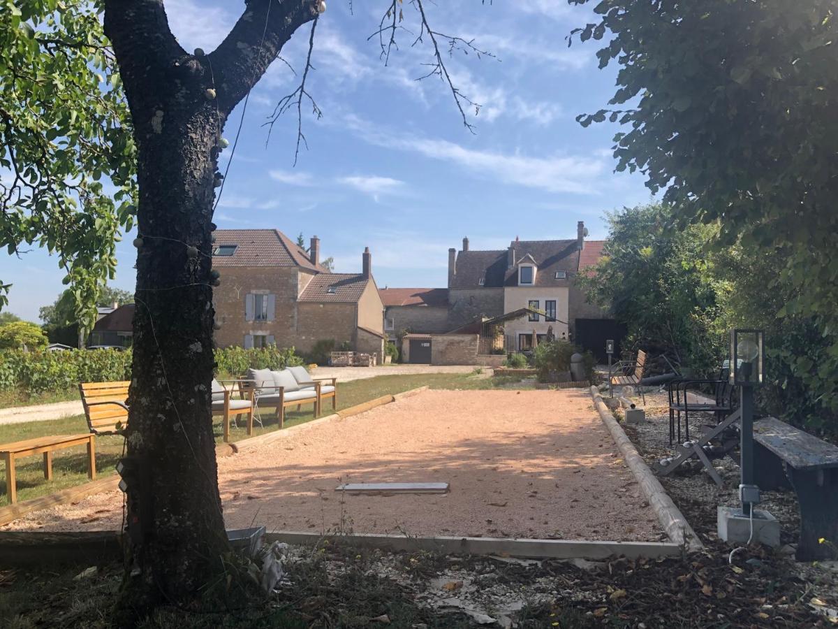 La Petite Maison De Celine & Frederic Avec Piscine A Préhy Buitenkant foto